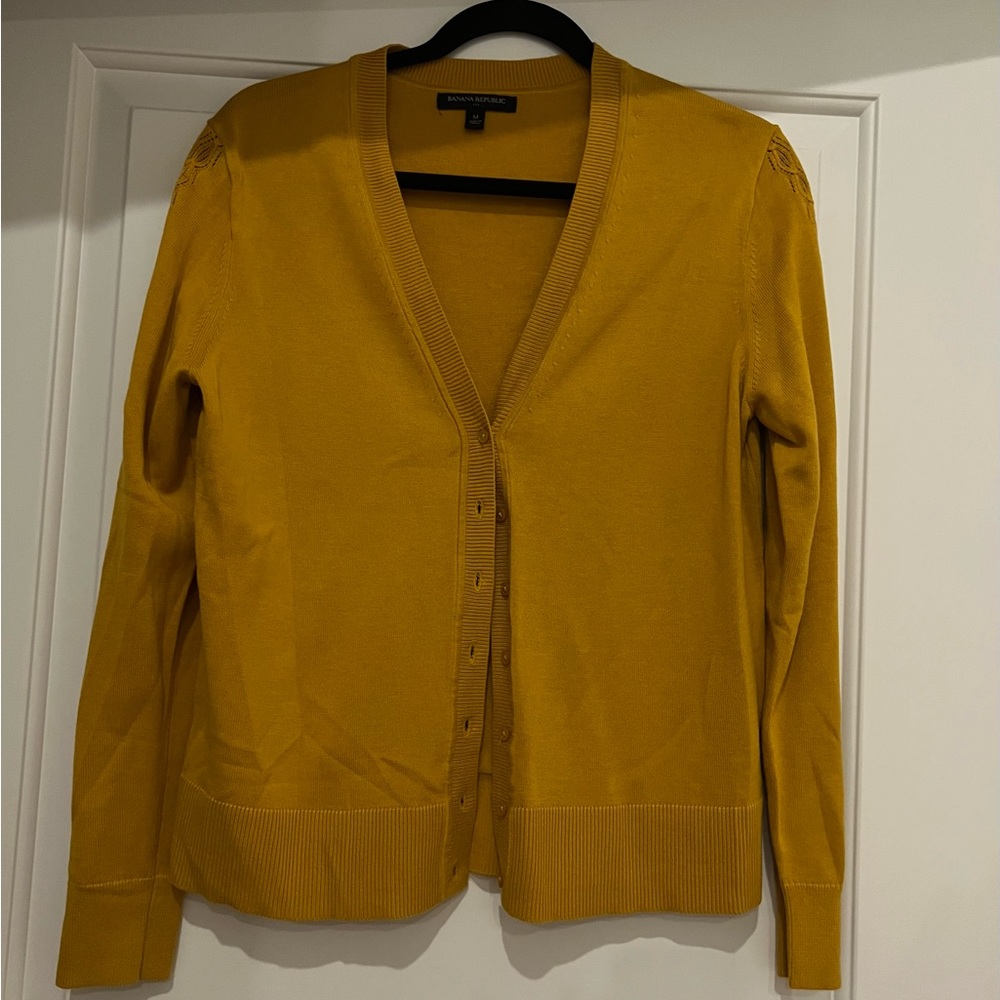 Banana Republic mustard yellow cardigan, size M